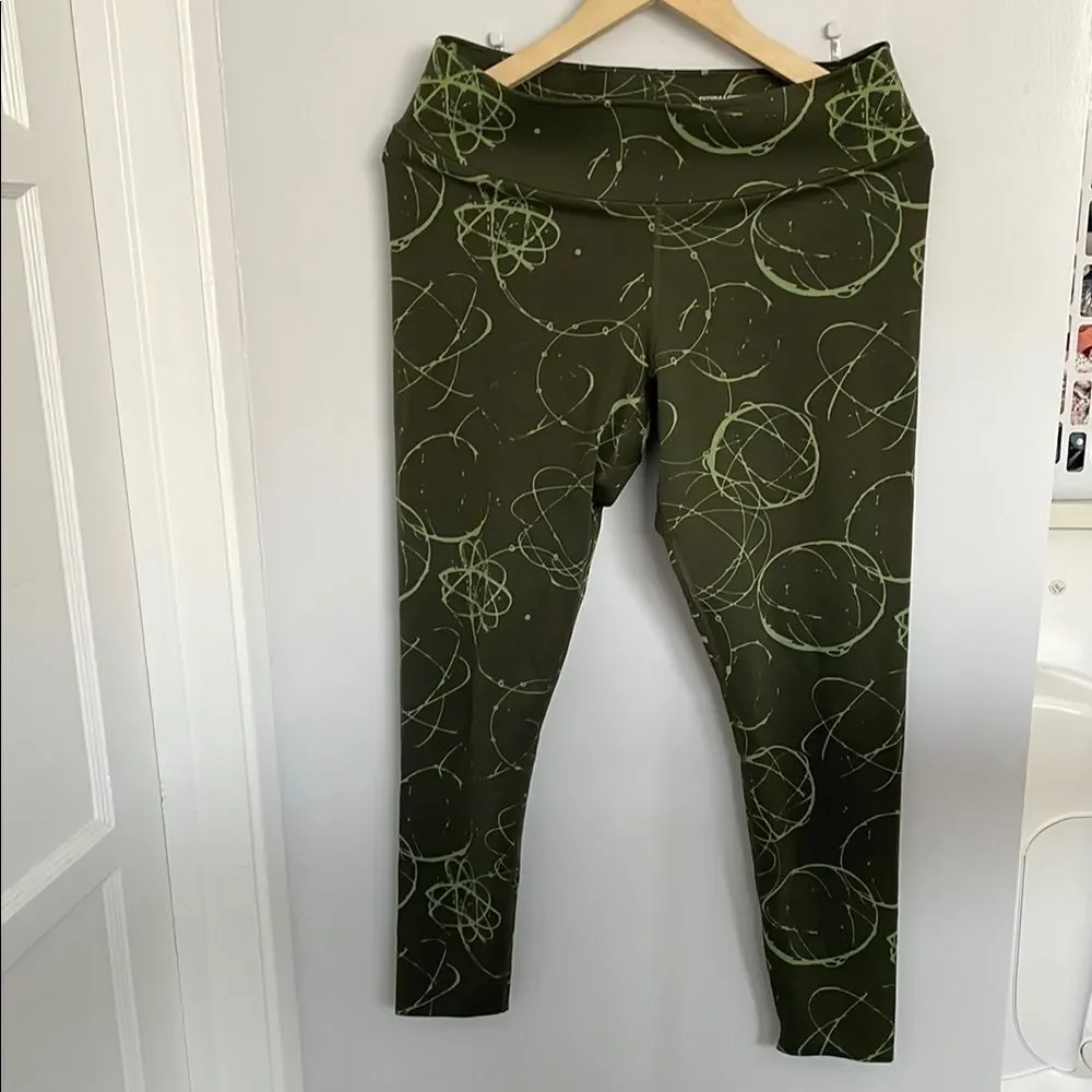 Uniqlo Futura Laboratories Olive Graphic leggings size L